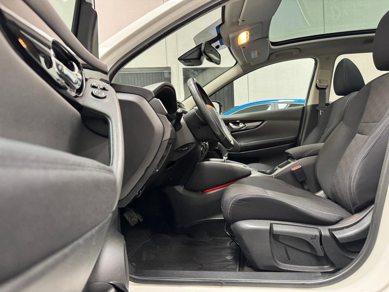 Nissan Qashqai 1.6 dci N-Connecta 2wd 130cv xtronic