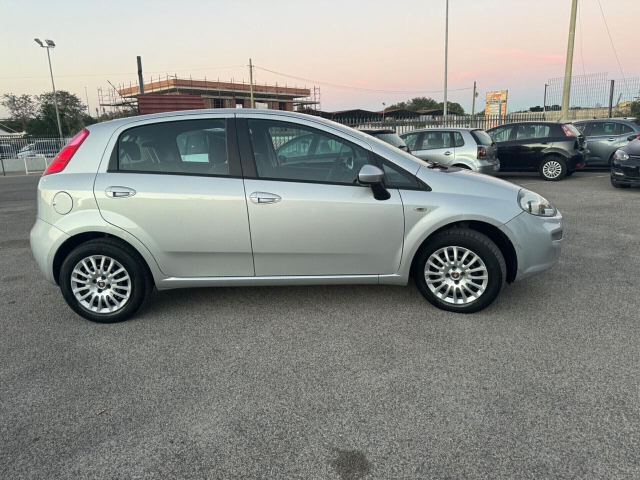 Fiat Punto 1.2 8V 5 porte Lounge 2014