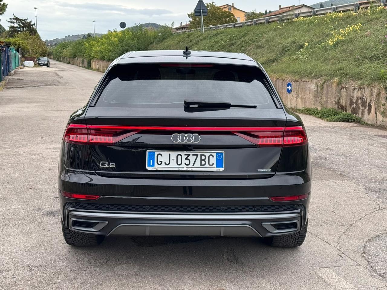Audi Q8 50 TDI 286 CV quattro tiptronic S-line