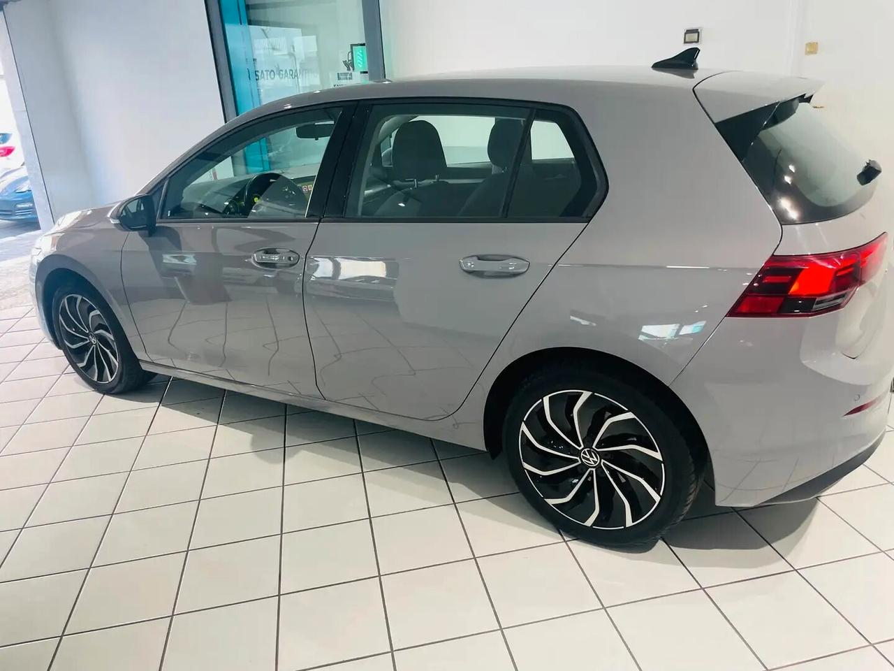 Volkswagen Golf 2.0 TDI 150 CV DSG SCR Style