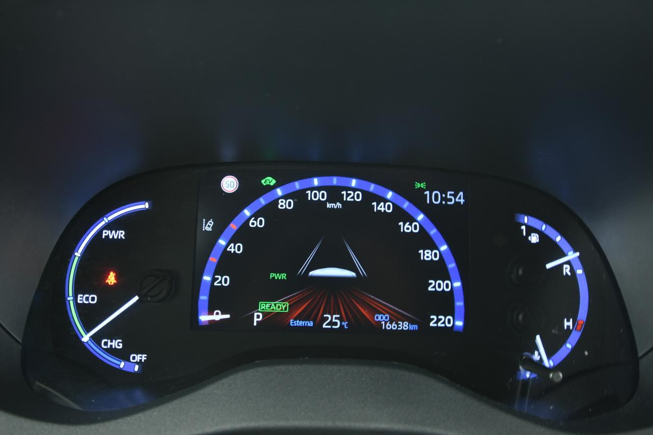 TOYOTA Yaris Cross 1.5h Premiere fwd 116cv e-cvt NEOPATENTATI+CAMERA 36O°+HEAD UP