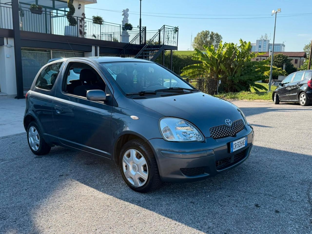 Toyota Yaris 1.0i 16V cat 3 porte Sol