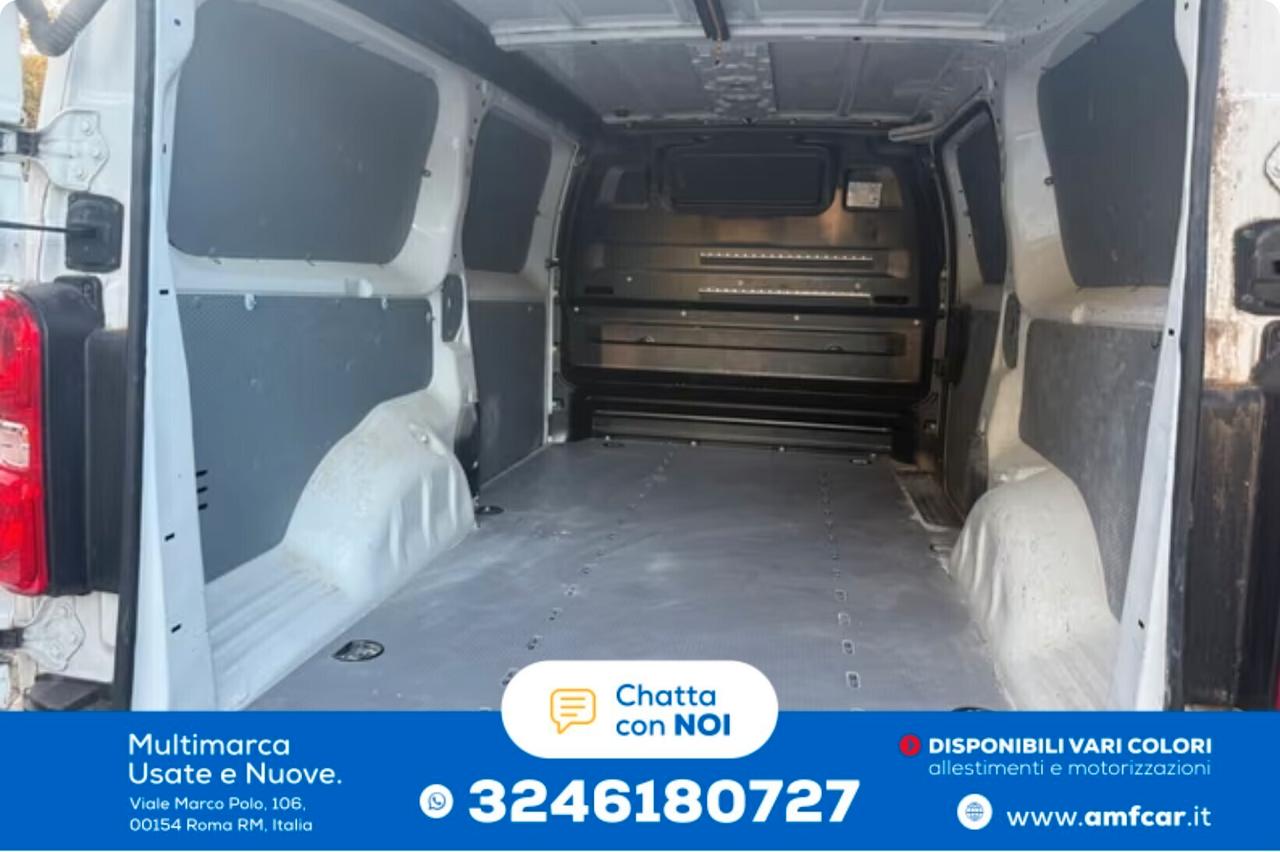 Opel Vivaro3 posti clima navigatore diesel Manuale