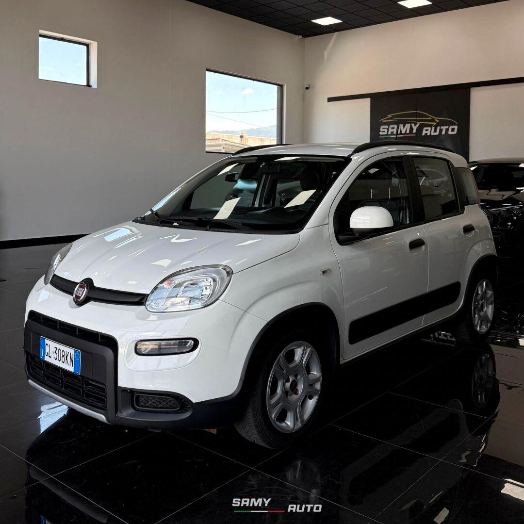 Fiat Panda 1.0 FireFly S&S Hybrid Red