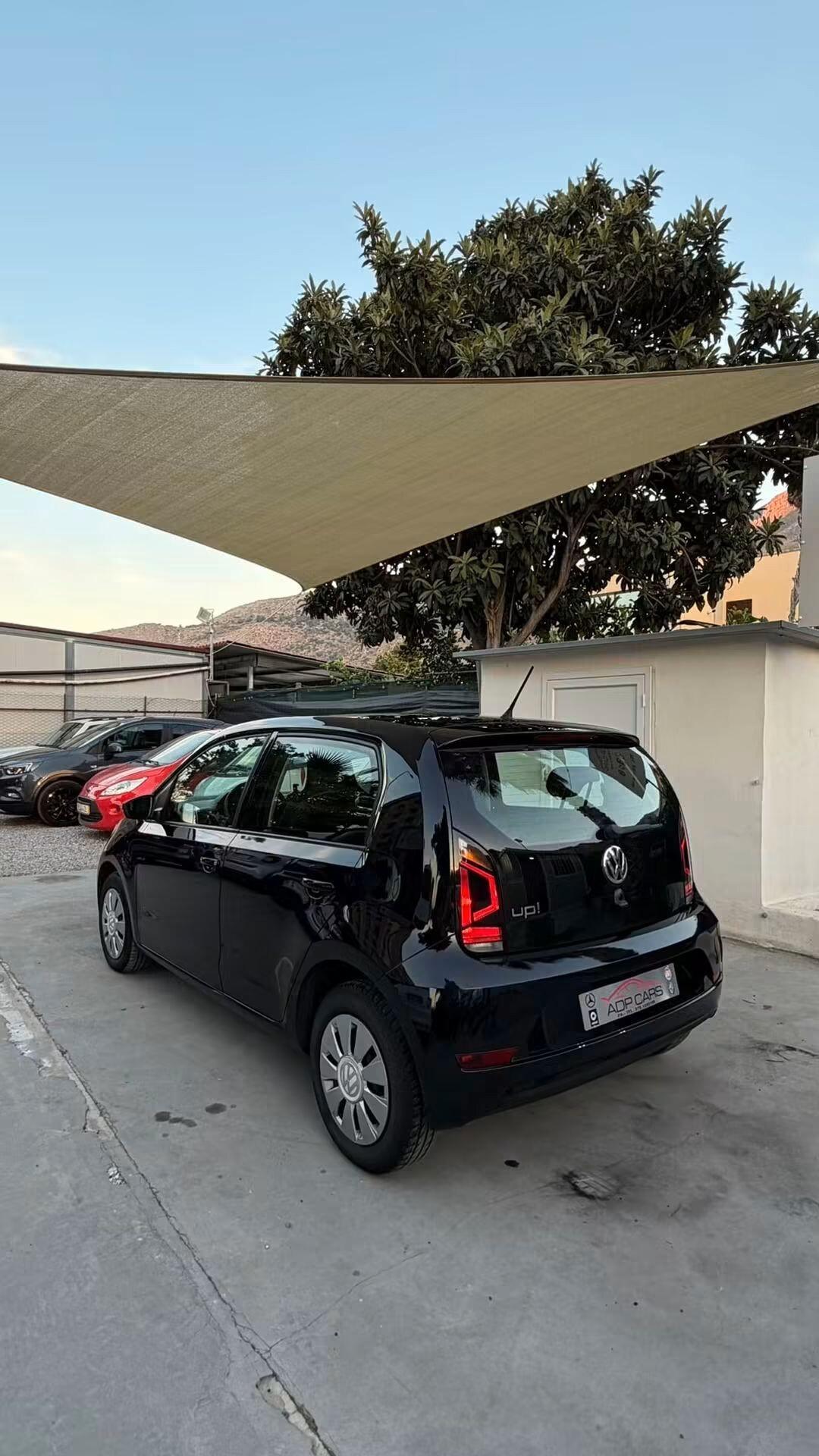 Volkswagen up