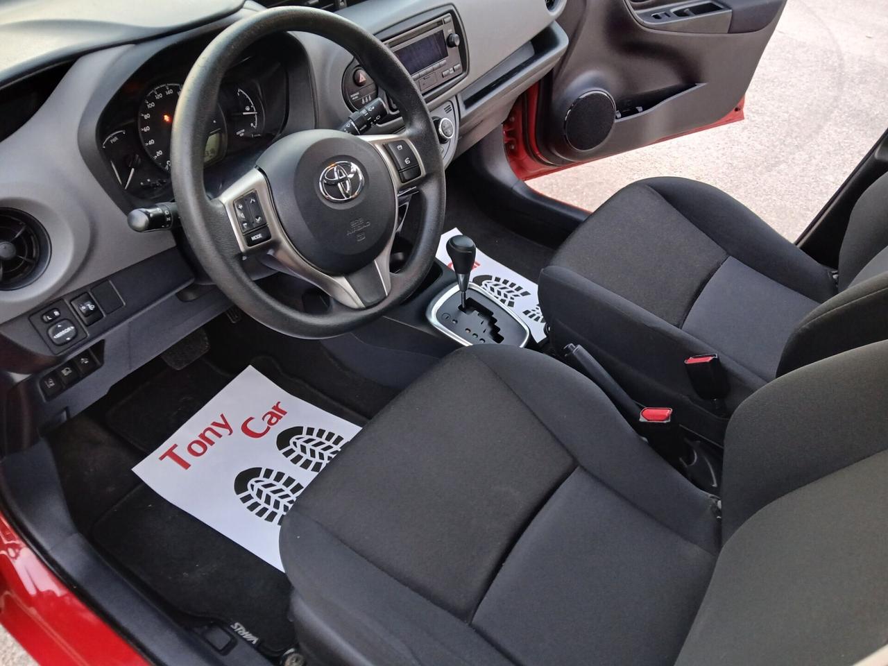 Toyota Yaris 1.5Hybrid 5 porte 1proprietario NuovA