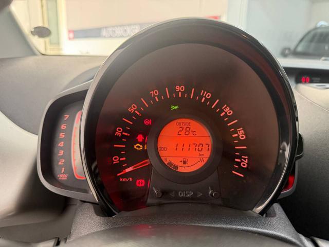 TOYOTA Aygo 1.0 VVT-i 69 CV 5 porte x-play