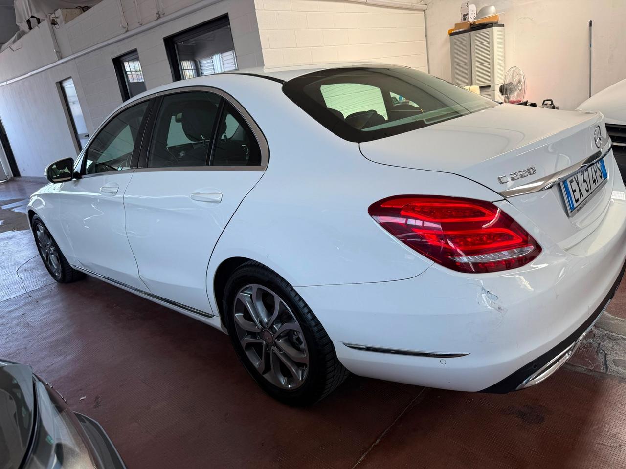 Mercedes-benz C 220 Premium