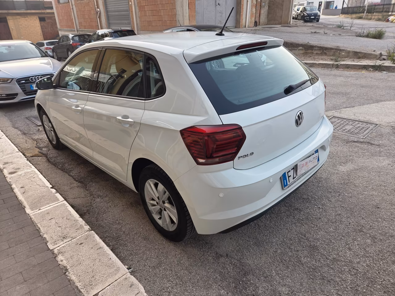 VW POLO ANNO 2020 1.0 BENZINA 80 CV KM CERTIF NAVIG