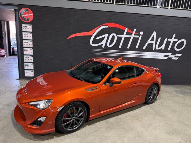TOYOTA GT86 KIT RESTYLING GME RACING ORANGE SCARICO SERVICE