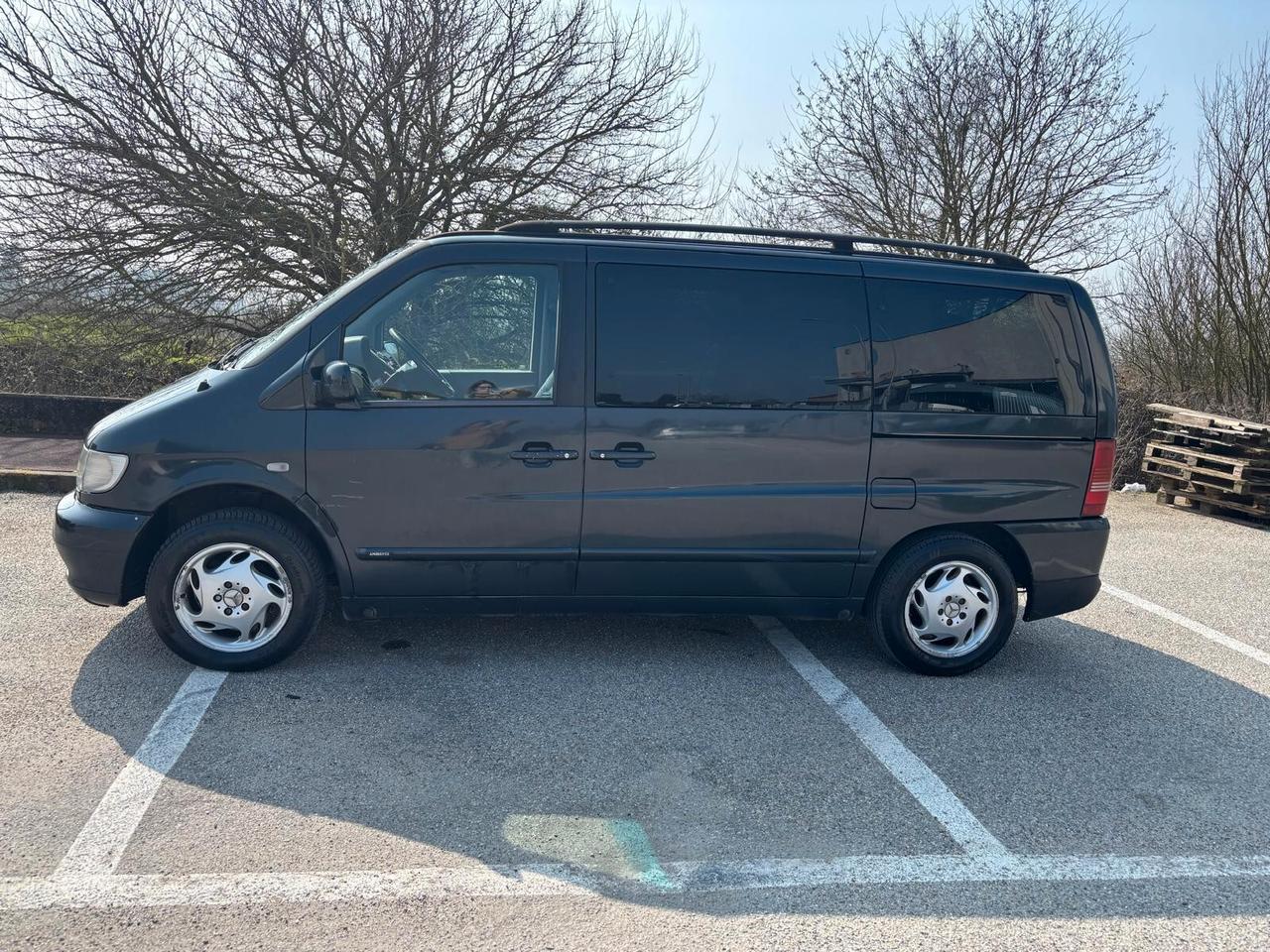 Mercedes-benz V 220 CDI cat Ambiente 6 posti cambio automatico