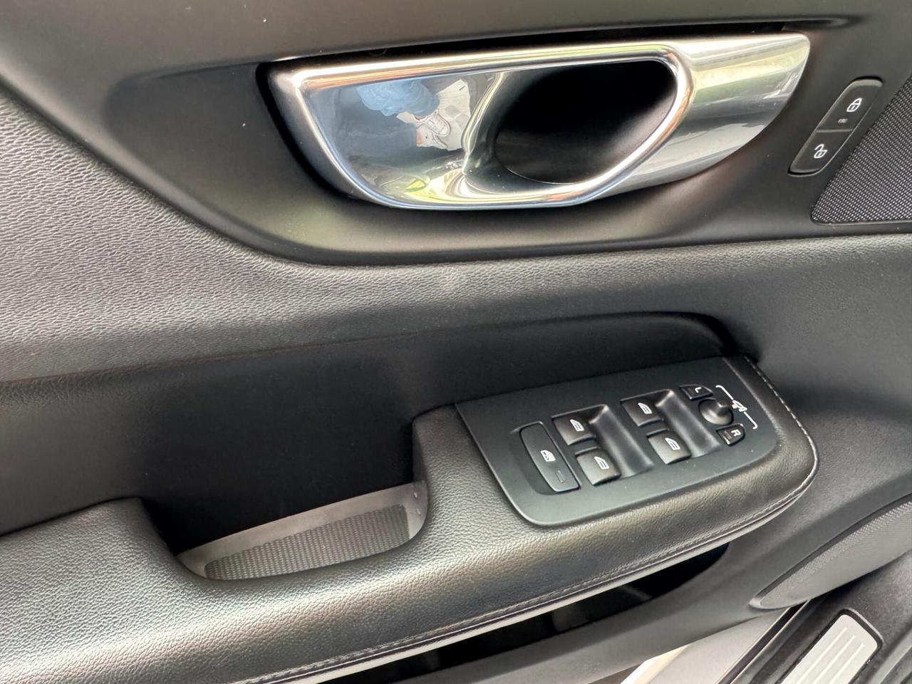 Volvo V60 CC 2.0b4 AWD GEARTRONIC GARANZIA 24 MESI