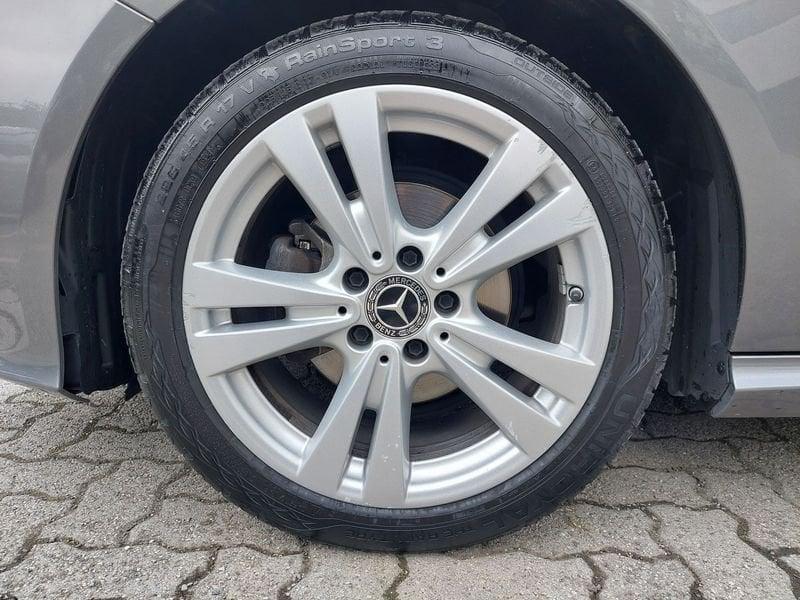 Mercedes-Benz Classe A A 180 d Automatic Premium