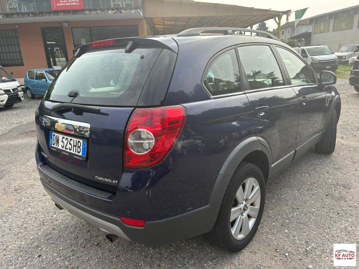 CHEVROLET - Captiva - 2.0 VCDi 4X4 7 POSTI