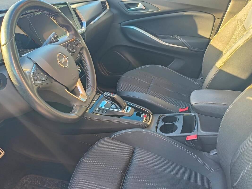 Opel Grandland 1.5 ecotec Bus. Eleg. s&s 130cv at8