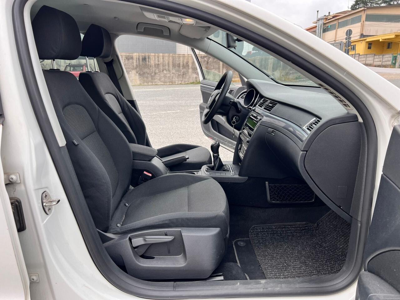 Skoda Superb 1.4 benzina/ gpl