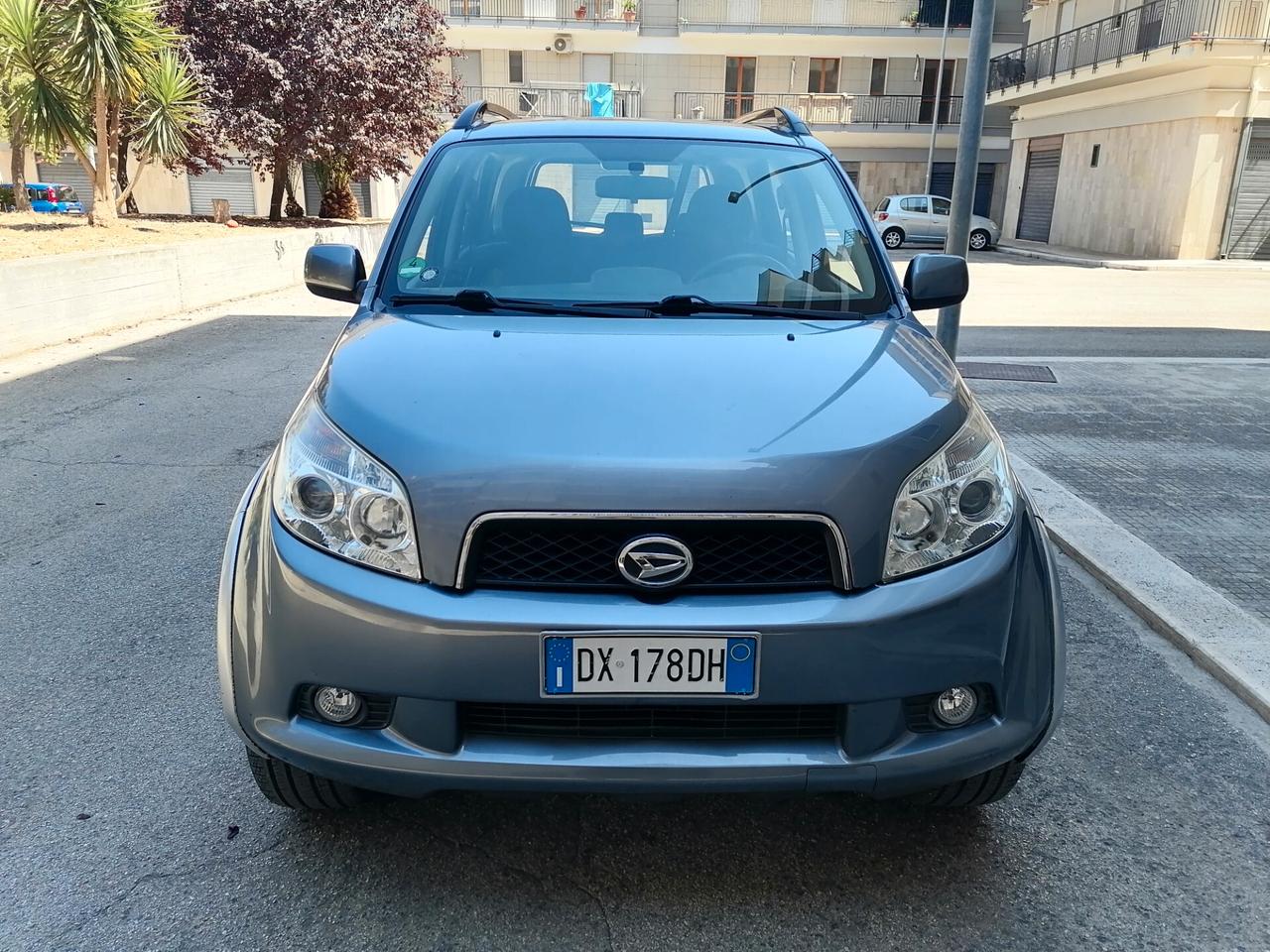 Daihatsu Terios 1.5 BENZ/GPL 105CV 4x4