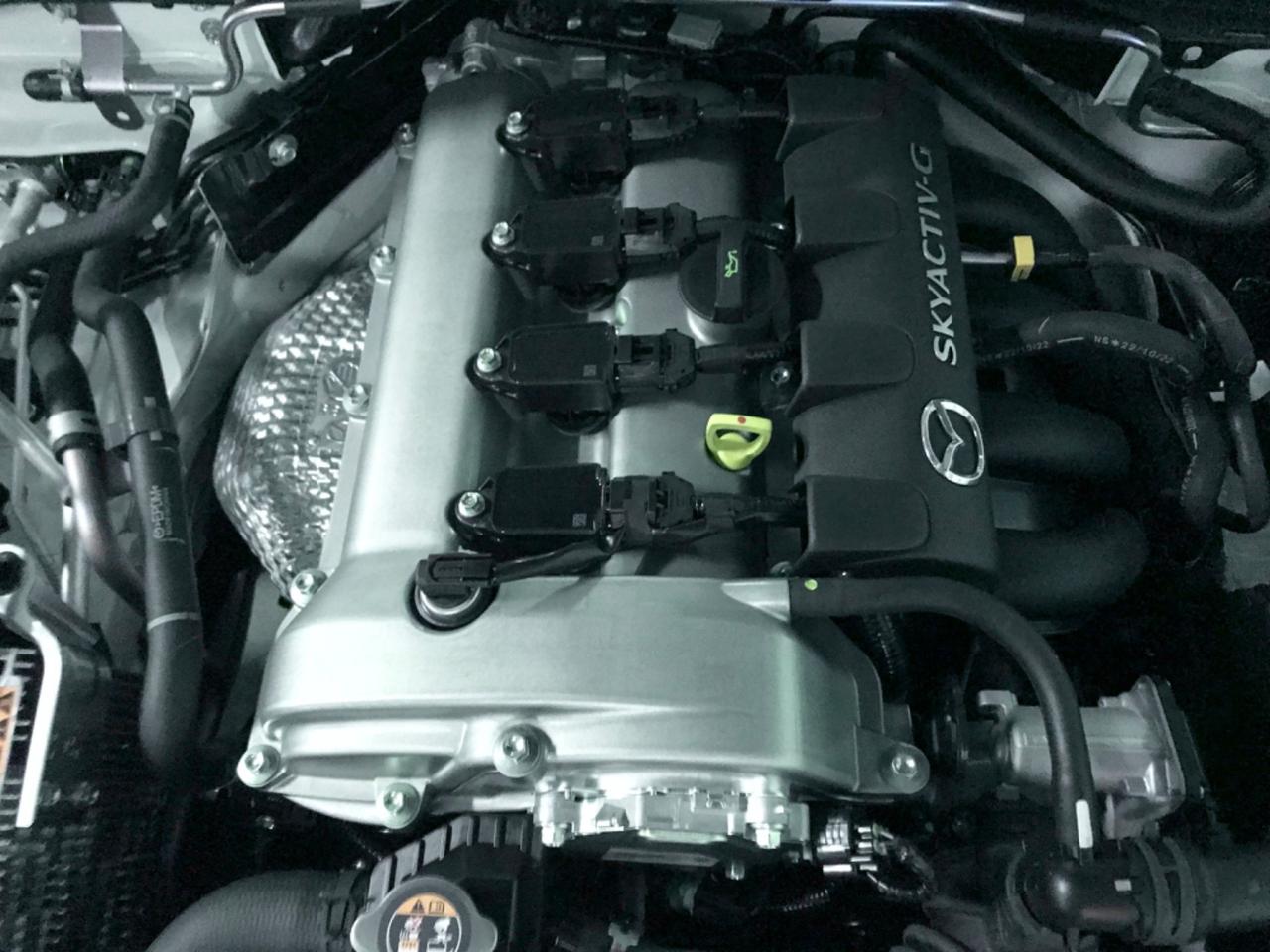 Mazda MX-5 1.5L Skyactiv-G Exclusive-Line