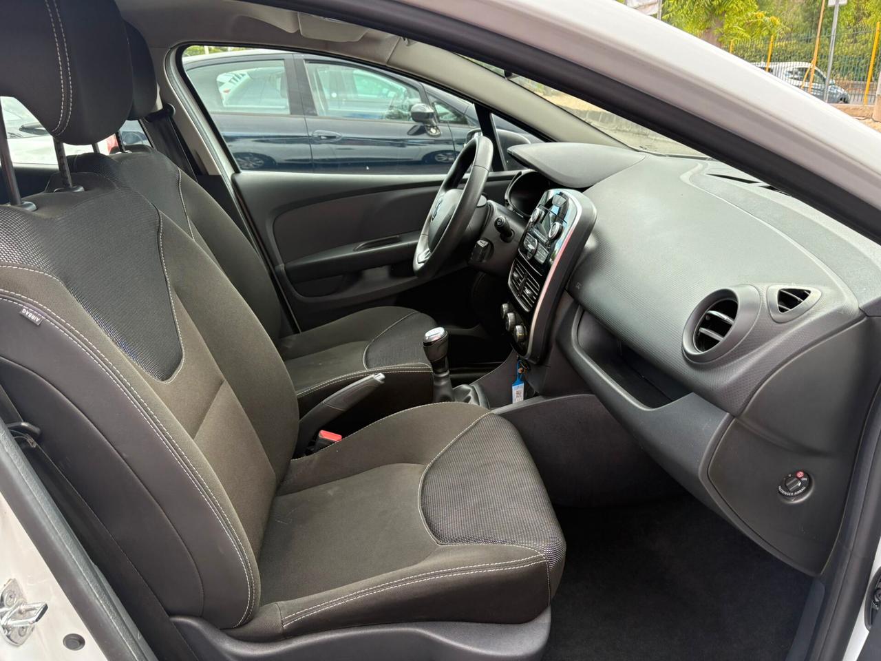 RENAULT CLIO 1.5 DCI - 2019