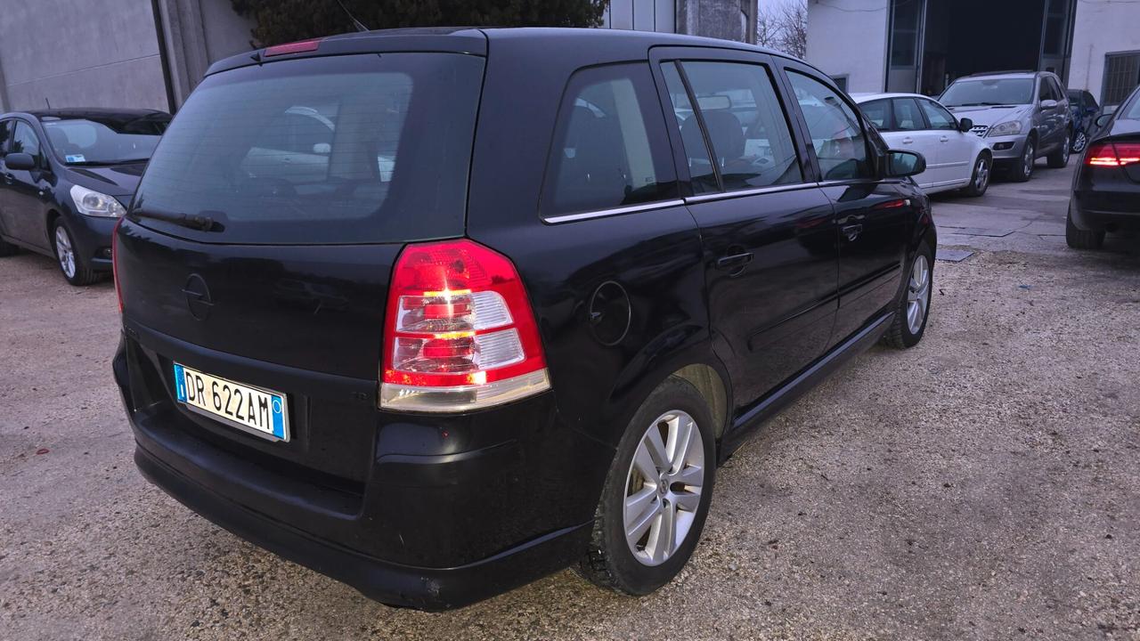 Opel Zafira 1.8 gpl gas gas economico