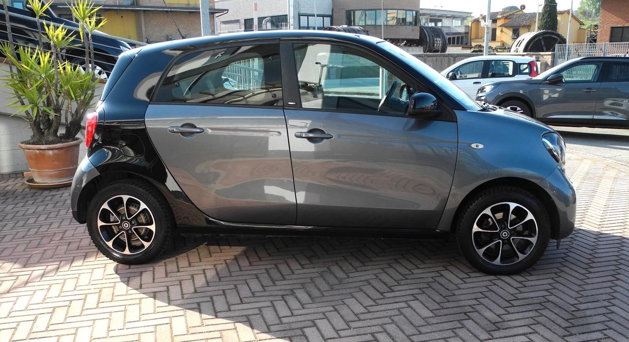 Smart ForFour 70 1.0 Passion
