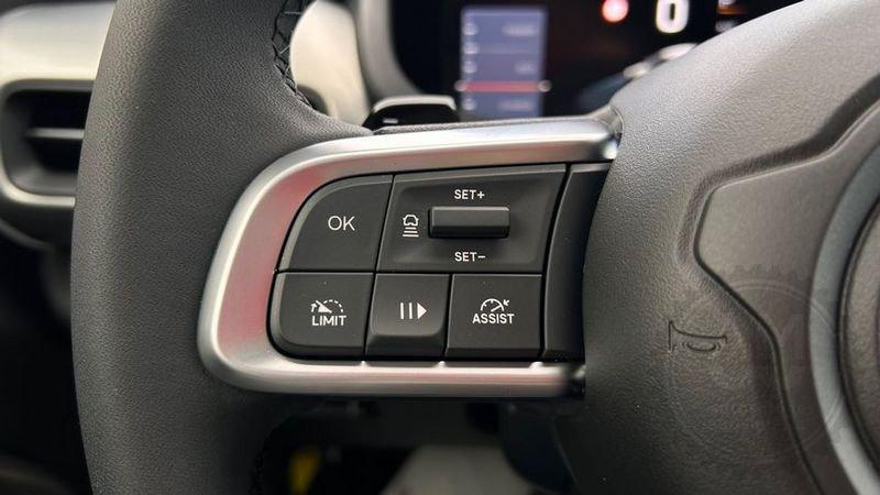 Jeep Avenger e-Hybrid 1.2 MHEV e-Hybrid Turbo Summit TETTO P. PELLE