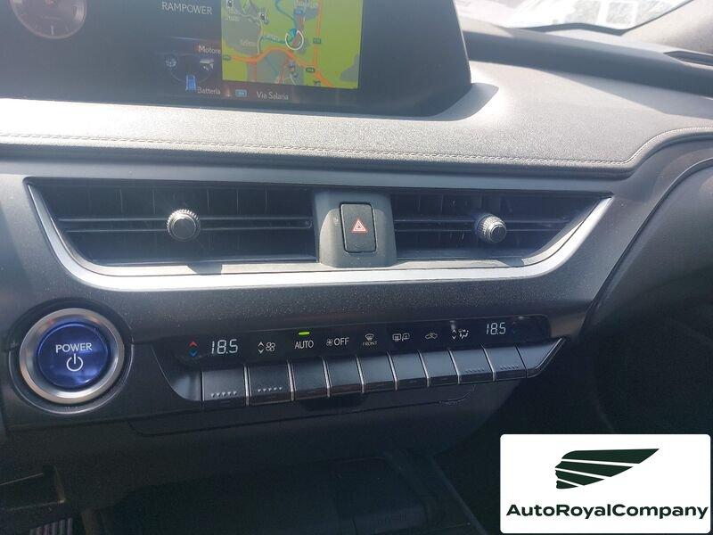 Lexus UX Hybrid Premium