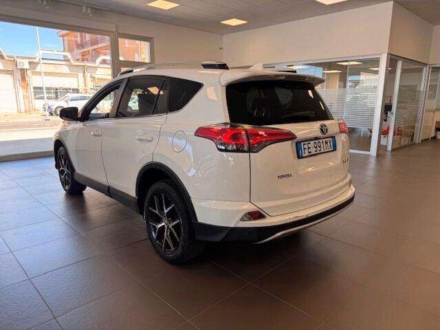 Toyota RAV4 2.0 D-4D 2WD Style 2016