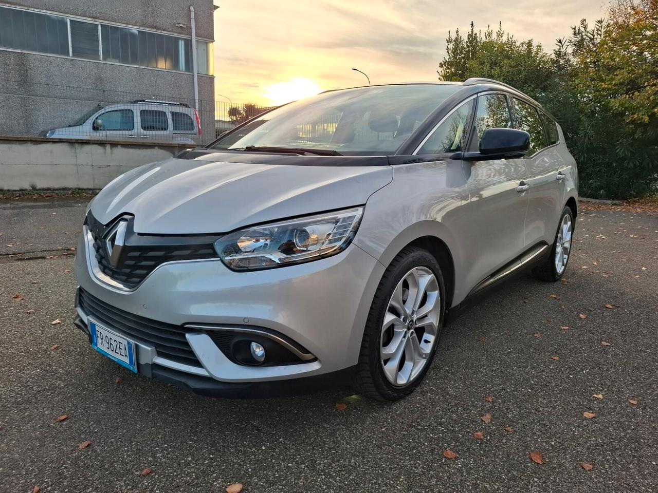 Grand Scenic 1.5 dci 2018 7 POSTI SOLO 114.000 KM