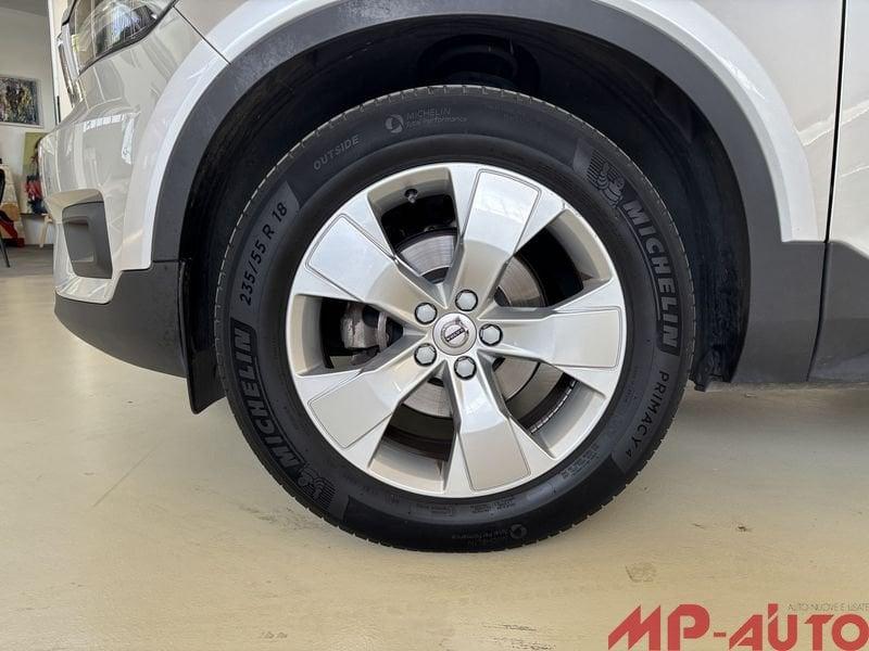 Volvo XC40 T3