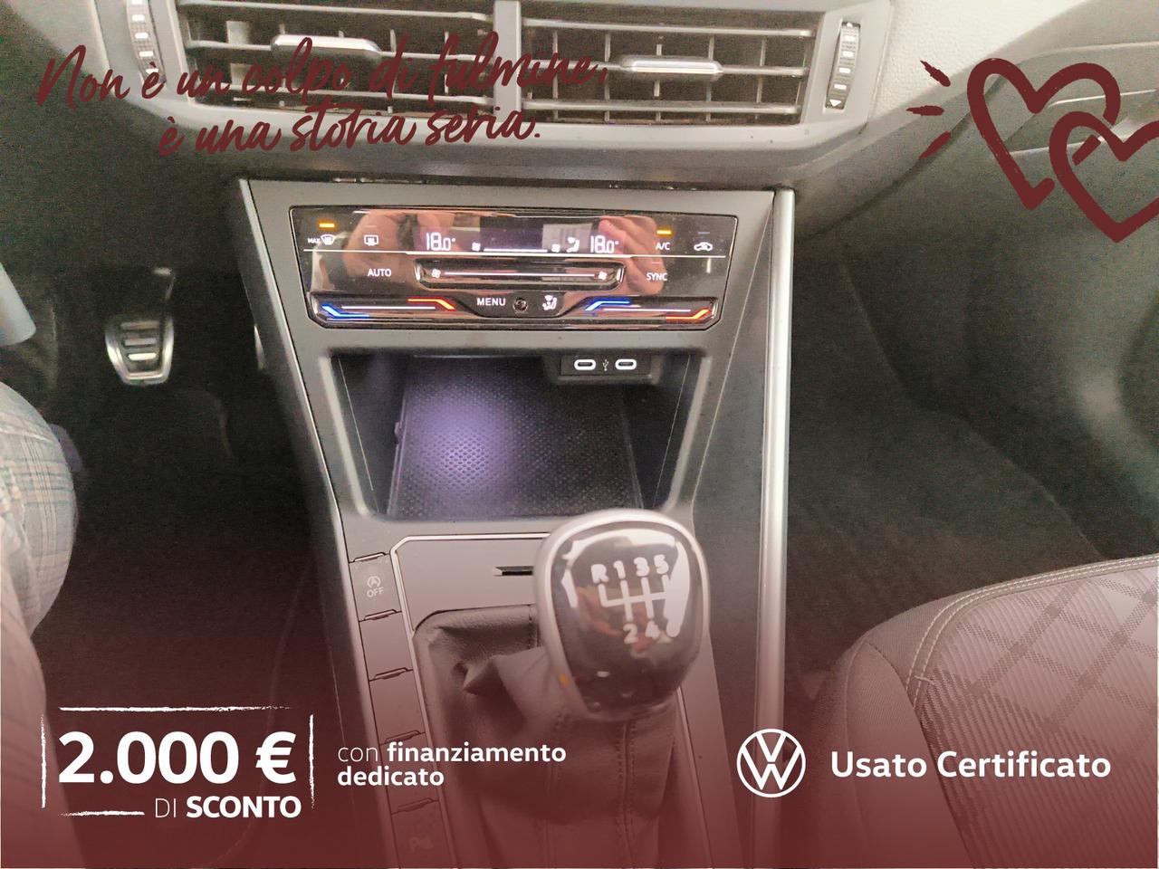 Volkswagen Taigo 1.0 tsi r-line 115cv