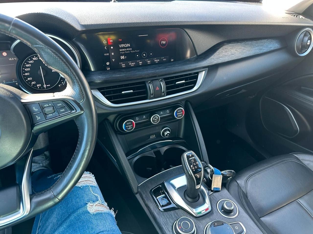 Alfa Romeo Stelvio 2.2 Turbodiesel 190 CV AT8 RWD Super