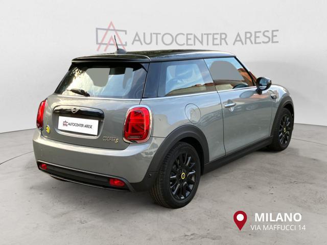 MINI Cooper SE Essential