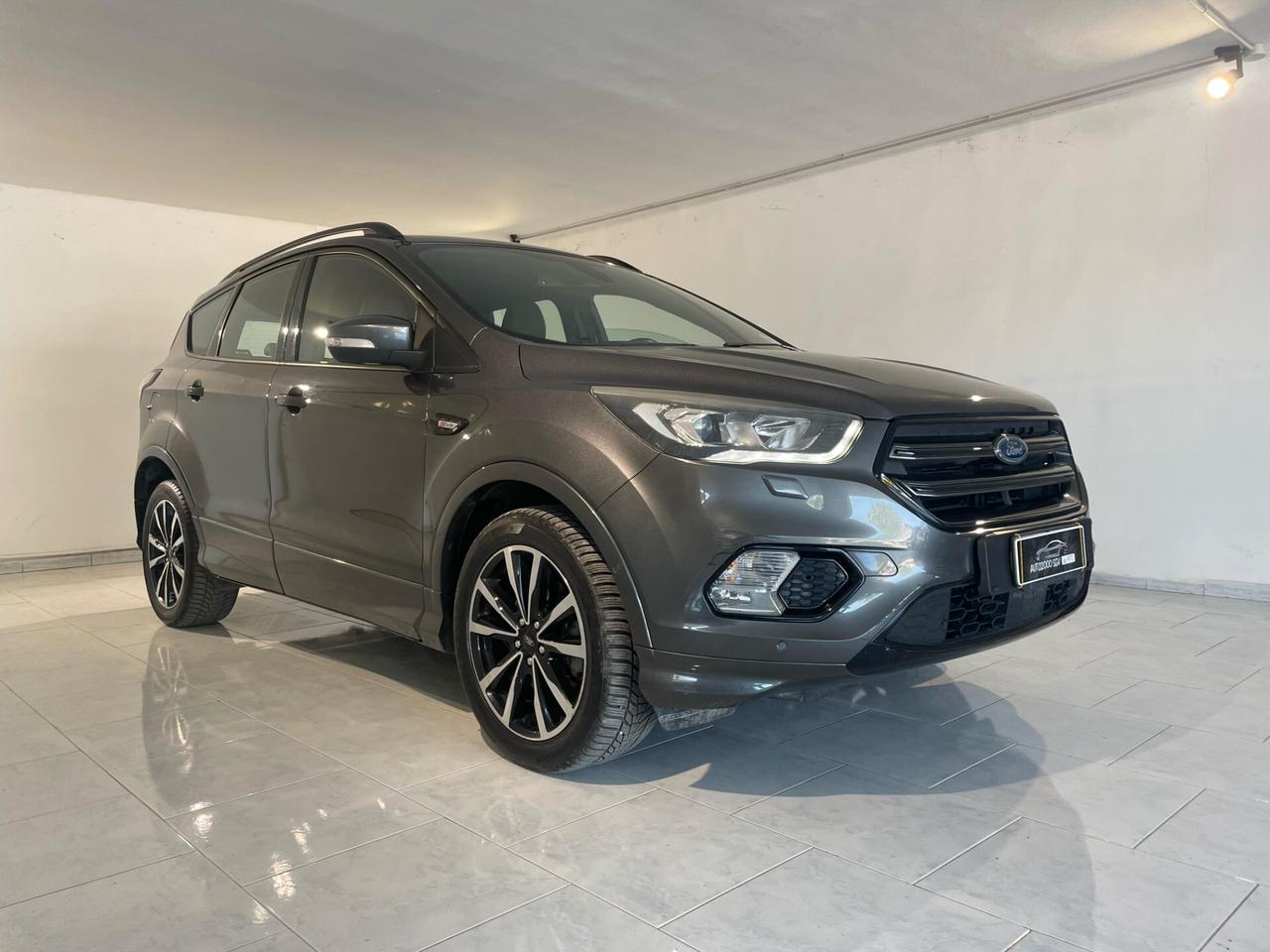 Ford Kuga 2.0 TDCI 150 CV S&S 4WD Powershift ST-Line