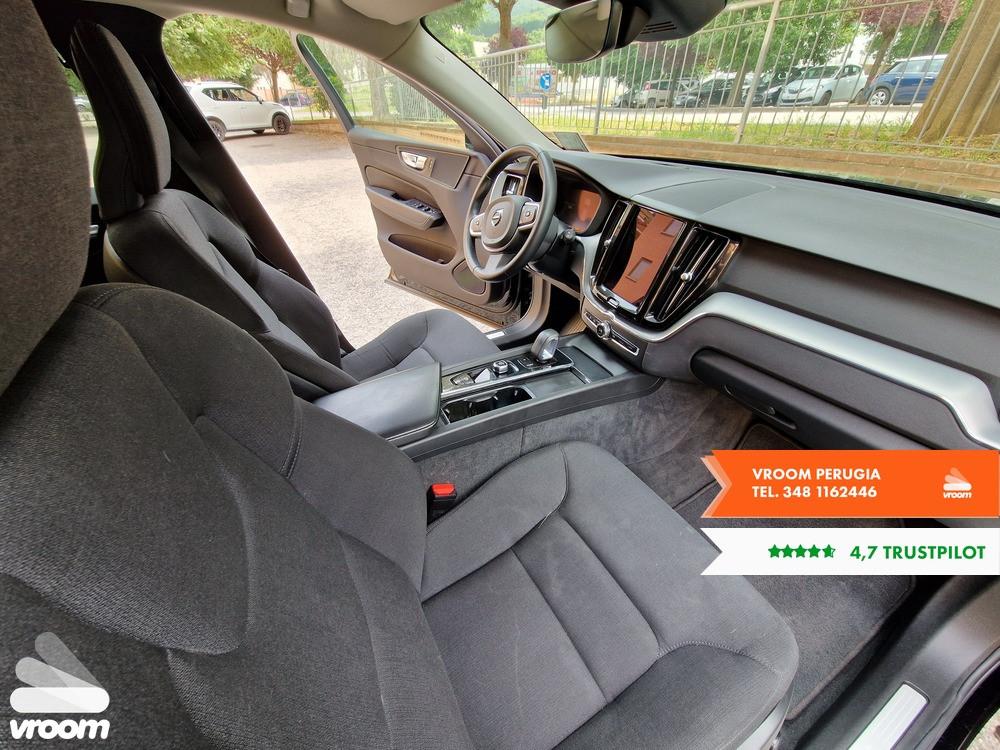 VOLVO XC60 B4 2022 2.0D 197CV HIBRID Plus Dark