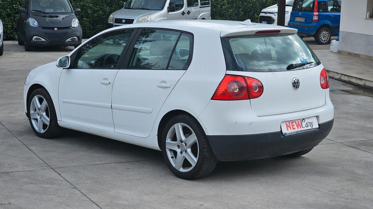 Volkswagen Golf 1.9 TDI 5p