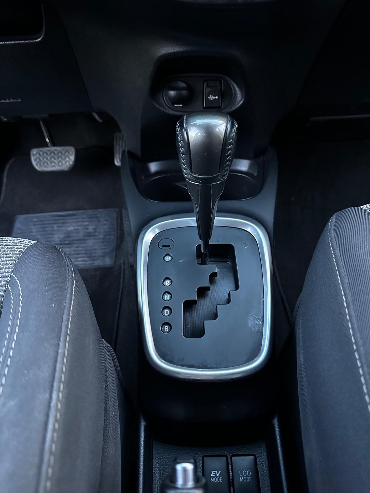 Toyota Yaris 1.5 Hybrid 5 porte Active