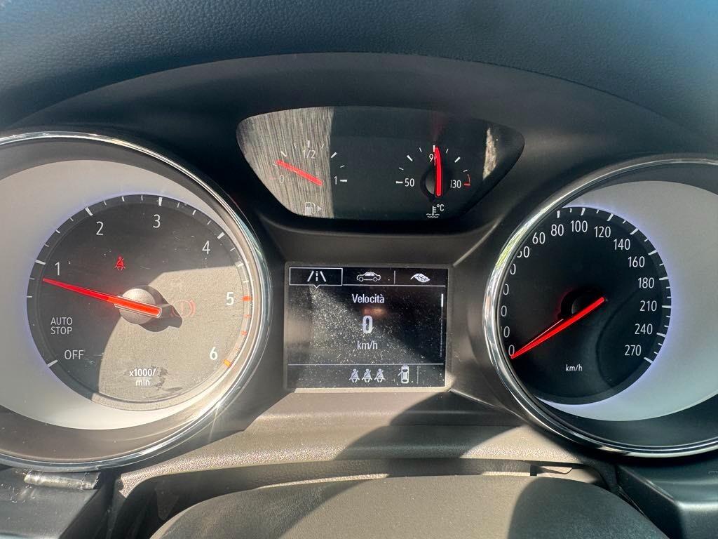 Opel Astra 1.6 Diesel 2018 NEOPATENTATI