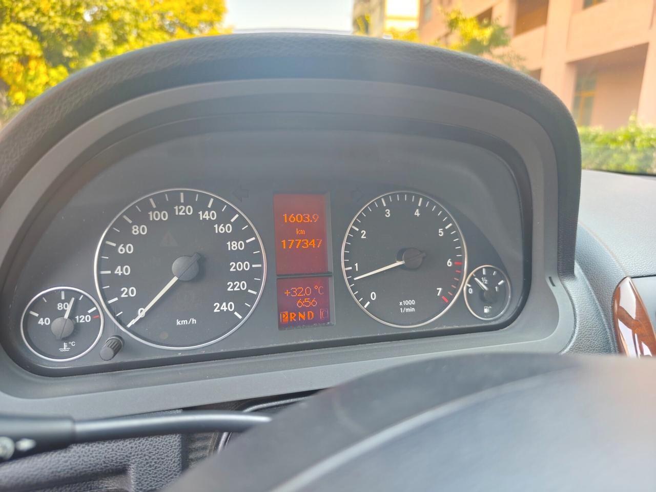 Mercedes-benz A 160 Elegance cambio automatico benz