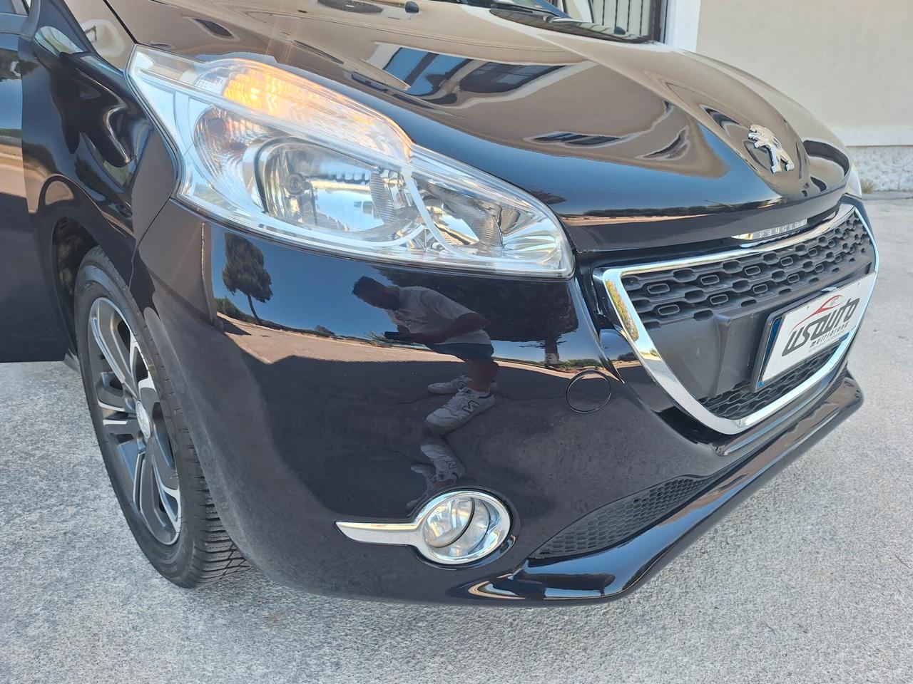 Peugeot 208 1.4 HDi 68 CV 5 p PERFETTA 2015