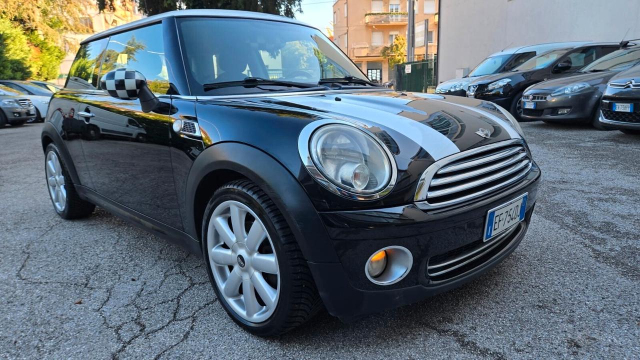 Mini 1.6 16V Cooper