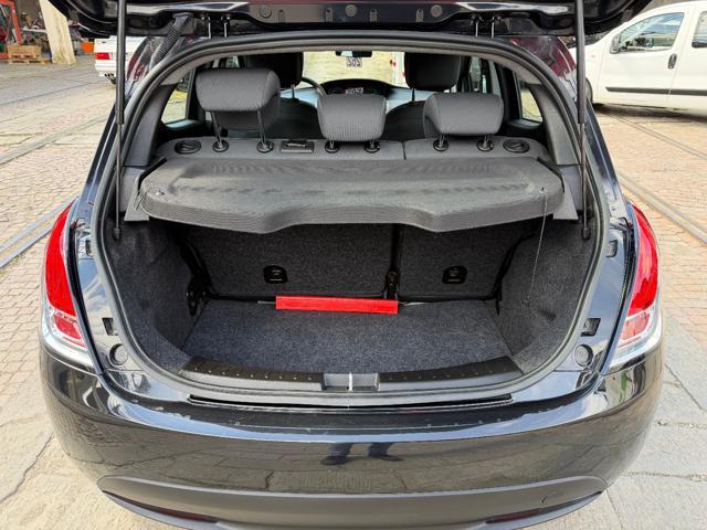 LANCIA Ypsilon 1.0 FireFly 5 porte S&S Hybrid Oro