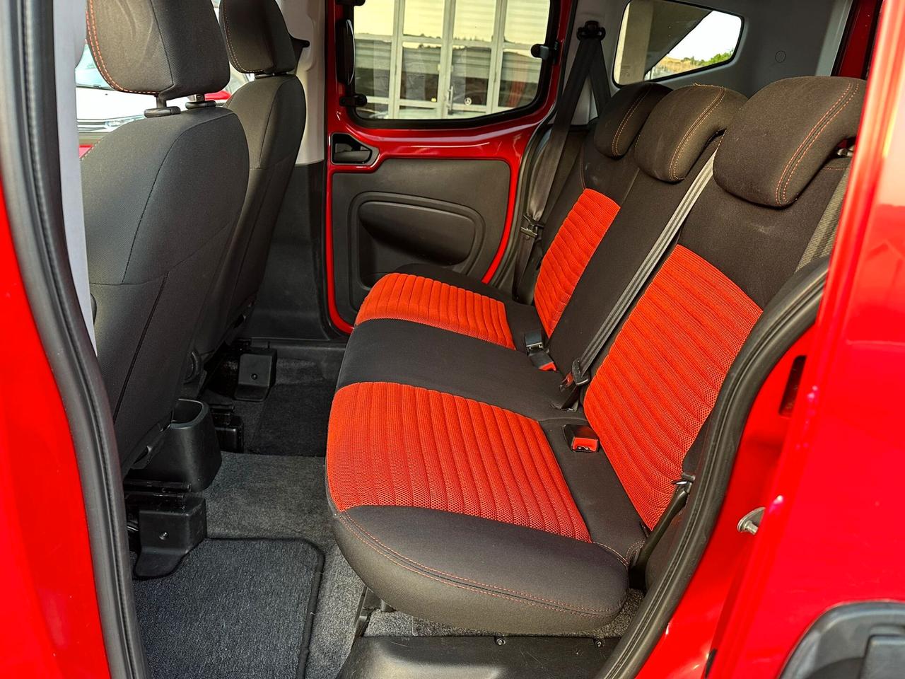 Fiat Qubo 1.3 MJT 75 CV Trekking
