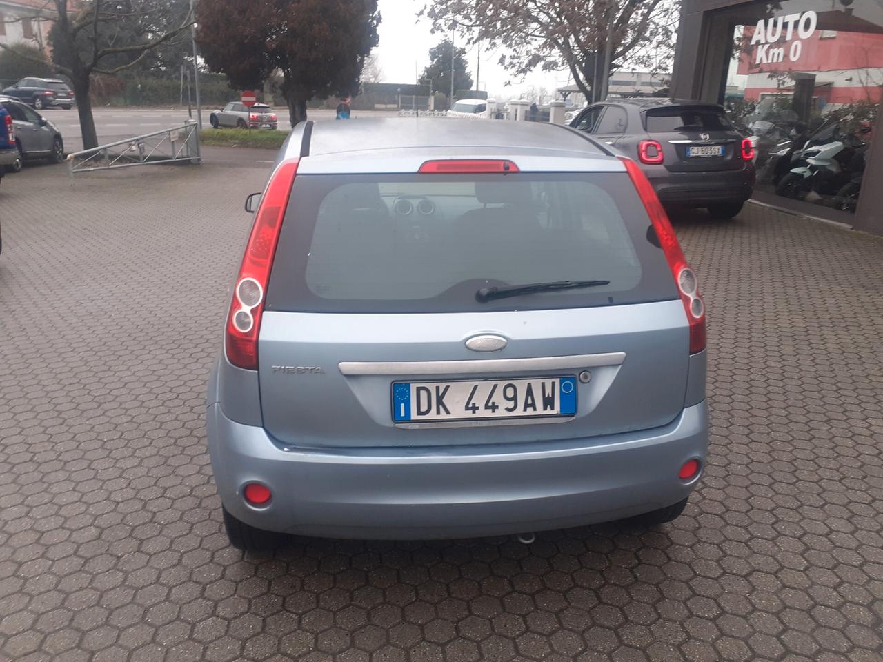 Ford Fiesta 1.2 16V 5p. Ghia