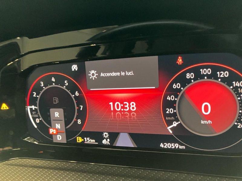 Volkswagen Golf Golf 1.5 eTSI 150 CV EVO ACT DSG R-Line