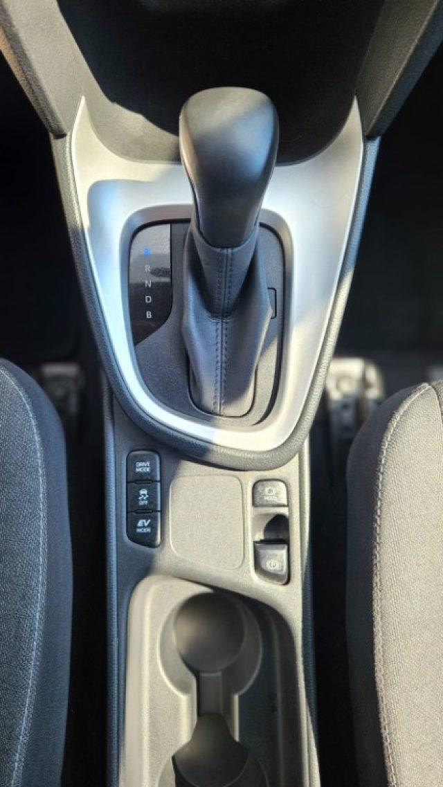 TOYOTA Yaris Cross 1.5 Hybrid 5p. E-CVT Business