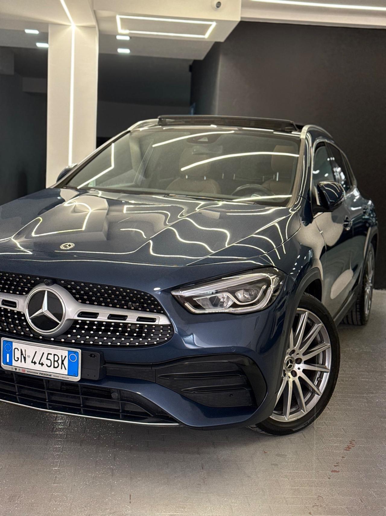 Mercedes-benz GLA 200 d Automatic Premium - Tetto
