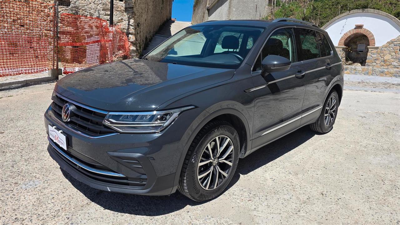 Volkswagen Tiguan 2.0 TDI 150 CV SCR DSG Elegance
