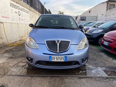 Lancia Ypsilon 1.4 Argento Ecochic B/GPL