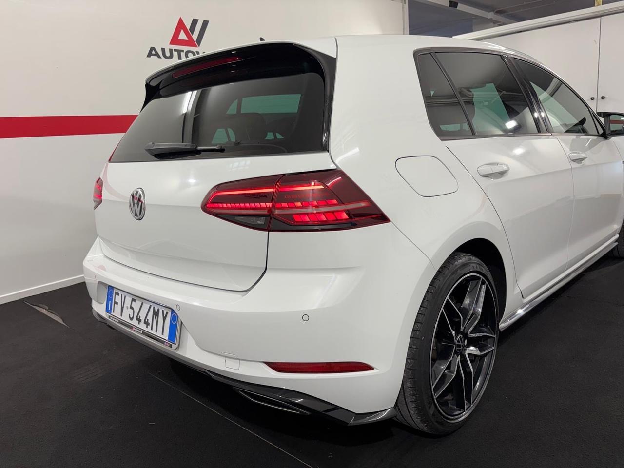 Volkswagen Golf R-LINE FULL OPTIONAL
